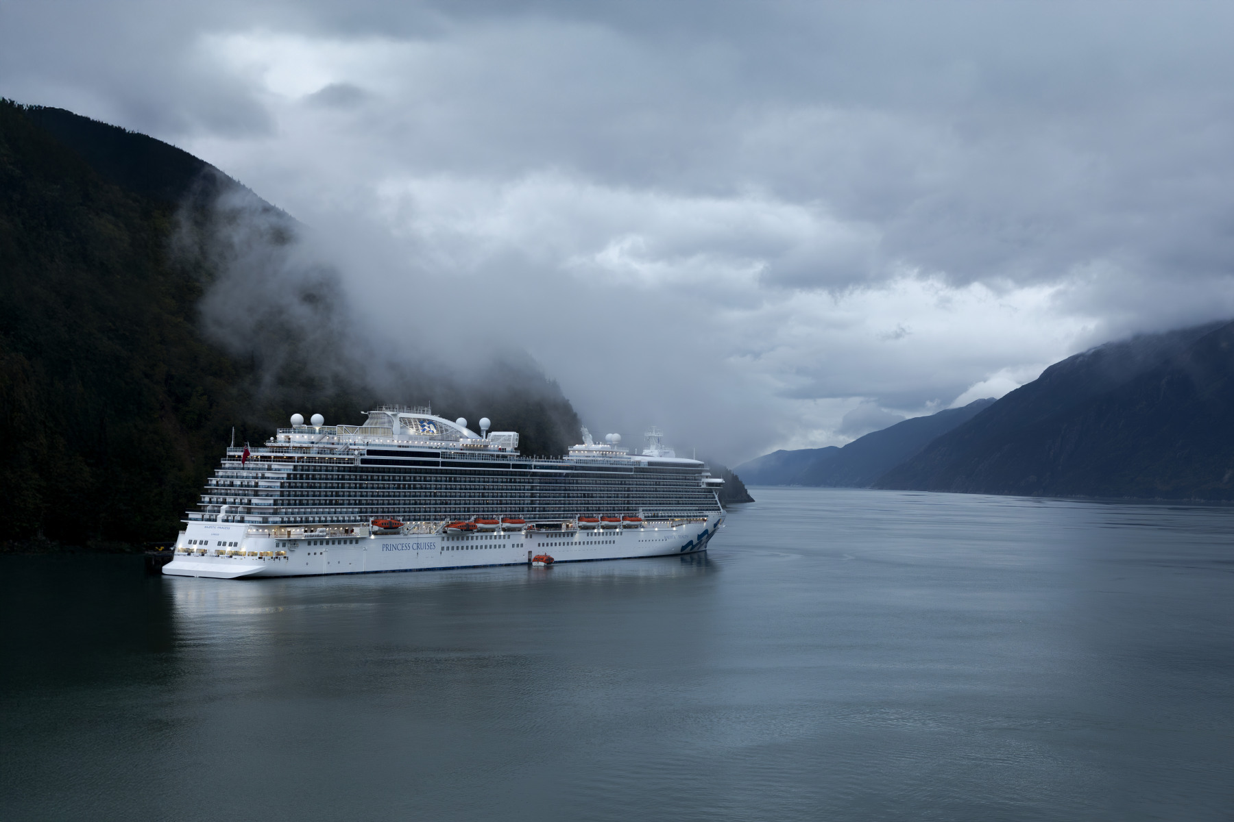 Aaron-Kaggie-Alaska-10