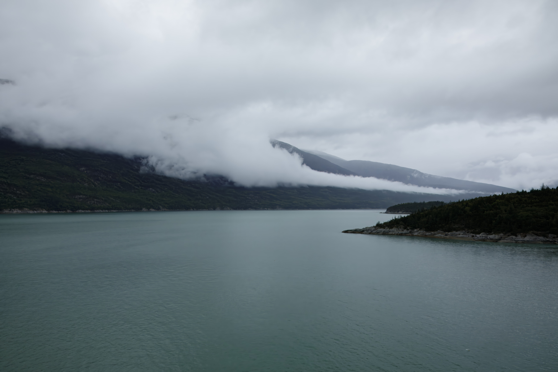B5A307120241020-Alaska-landscape-Ships
