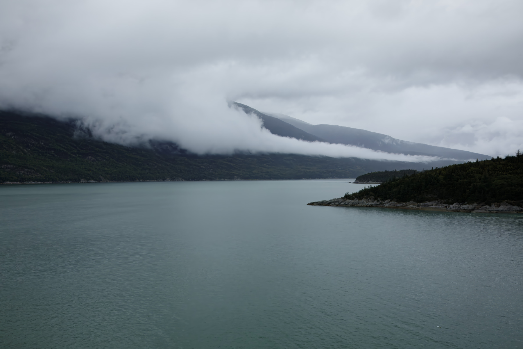 B5A307320241020-Alaska-landscape-Ships