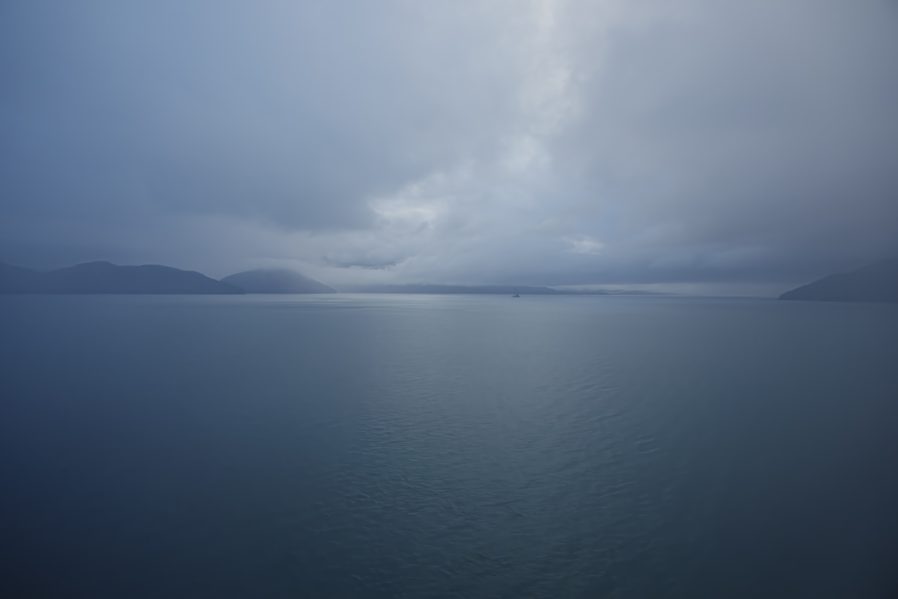 B5A323320241020-Alaska-landscape-Ships